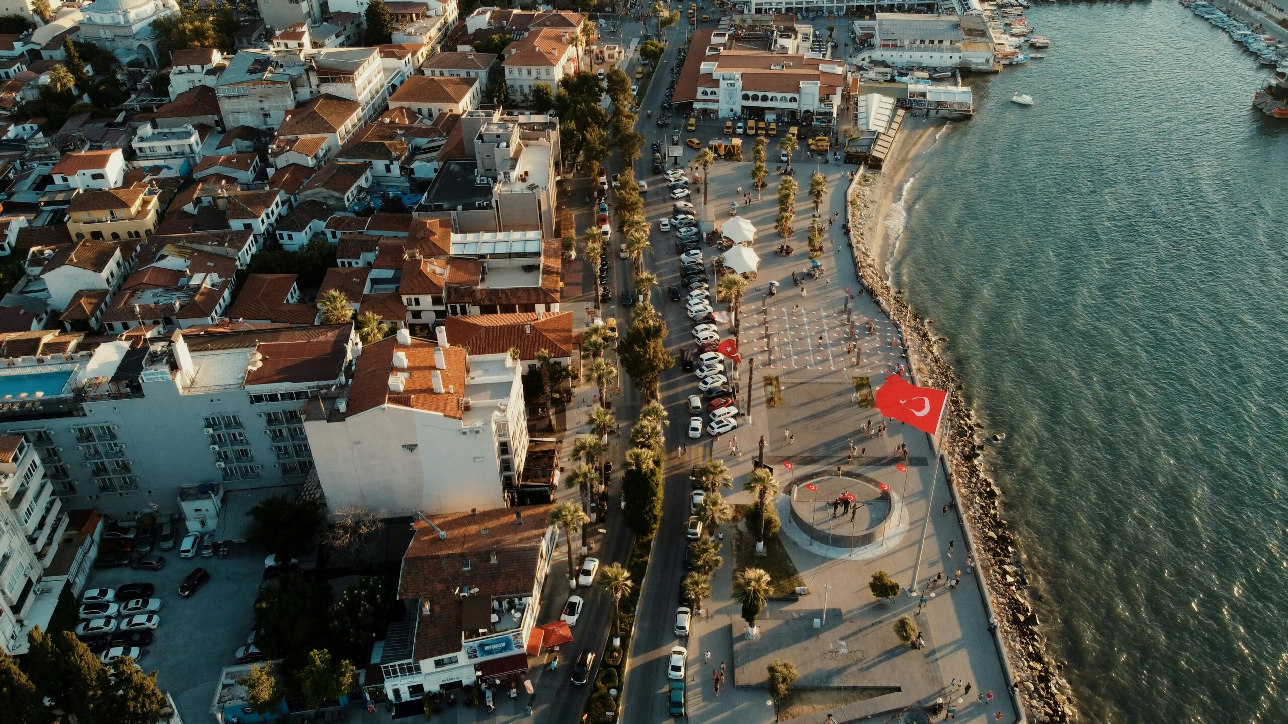 İzmit Yabancılar Hukuku Avukatı ile İkamet İzni Başvurusu